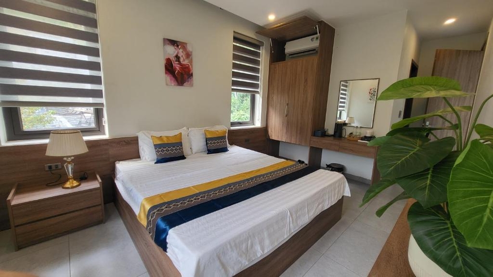 Lotus Premium Lodge - Lotus Group Tours