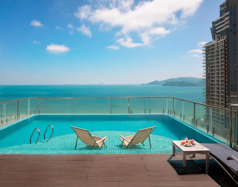 V Hotel Nha Trang