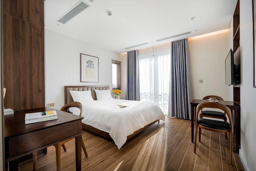 MK Riverside Apartment by Haviland