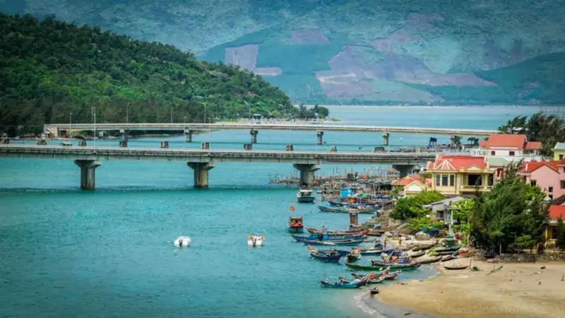 Bãi biển Lăng Cô - ảnh 5