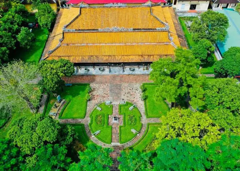Bảo tàng Cổ vật Cung đình - ảnh 4