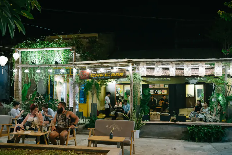 Lenco Cafe & Bar - ảnh 2