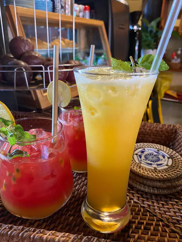 Lanterns Cafe.Healthy Brunch - ảnh 3