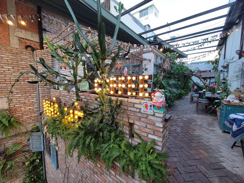 Nhà Hè Coffee Shop - ảnh 3