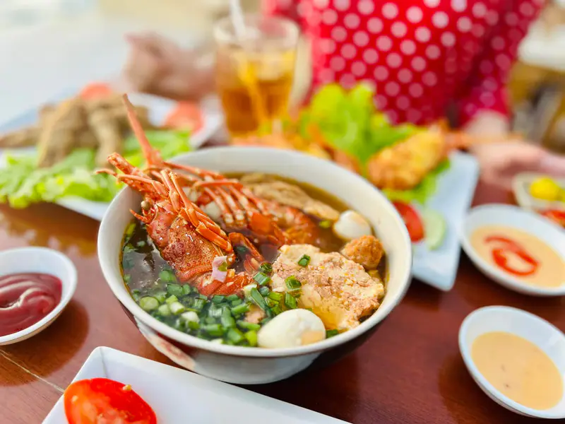 Quán nhỏ - Bánh canh tôm hùm - ảnh 5