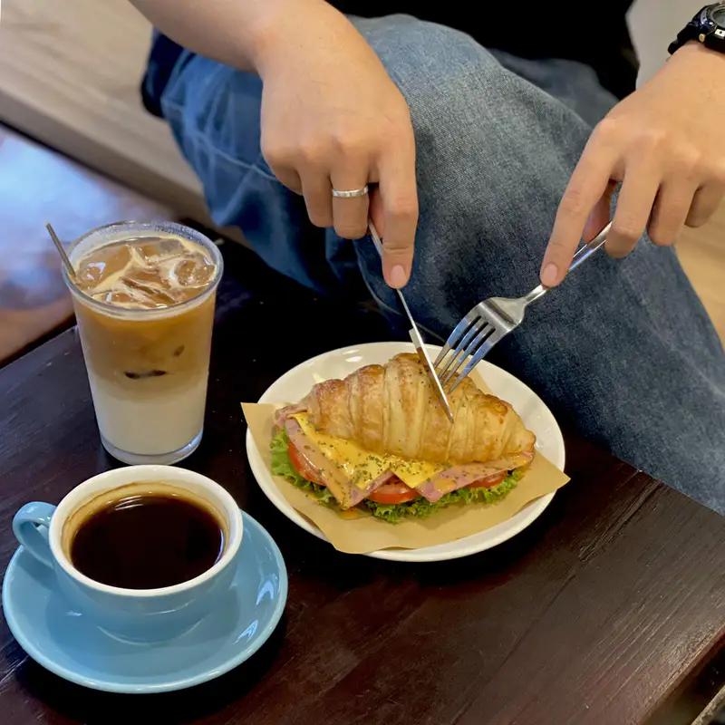 Nora Coffee Roastery - ảnh 8