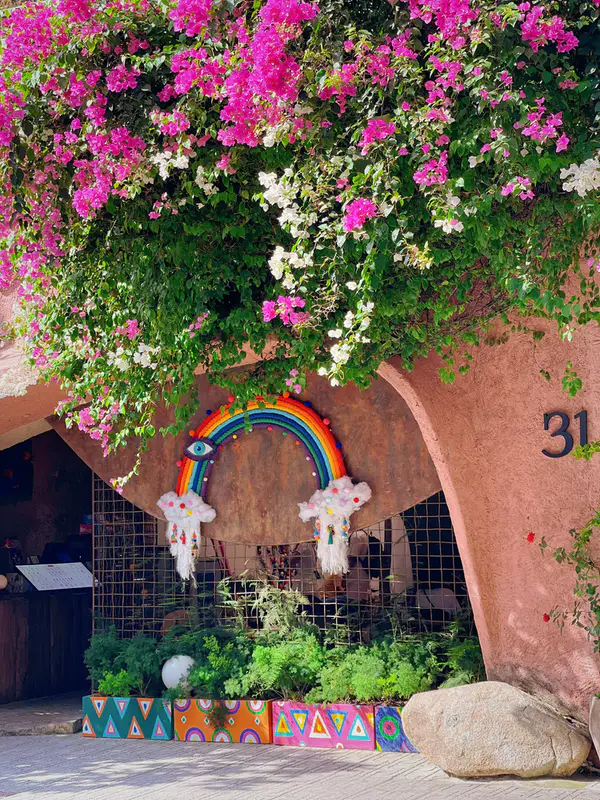 Ola Cafe - ảnh 6