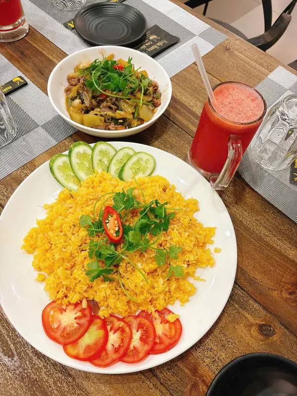 Huyền Hương Cơm Bắc, Cơm Niêu Restaurant - ảnh 3