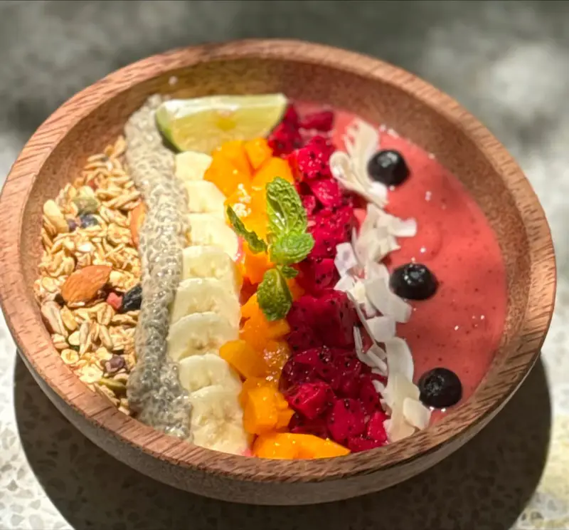 Roots Plant Based Café - ảnh 9