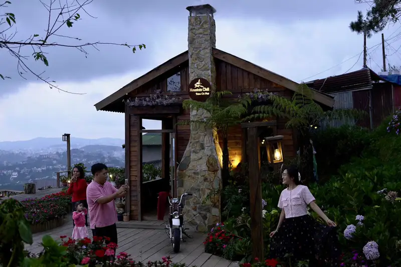 Mountain Chill Tiệm Cà Phê - Đà Lạt - ảnh 8