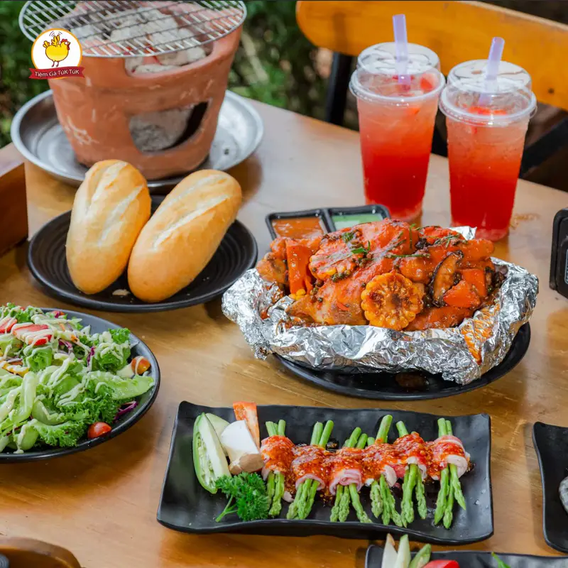 Tiệm gà Túk Túk - ảnh 8