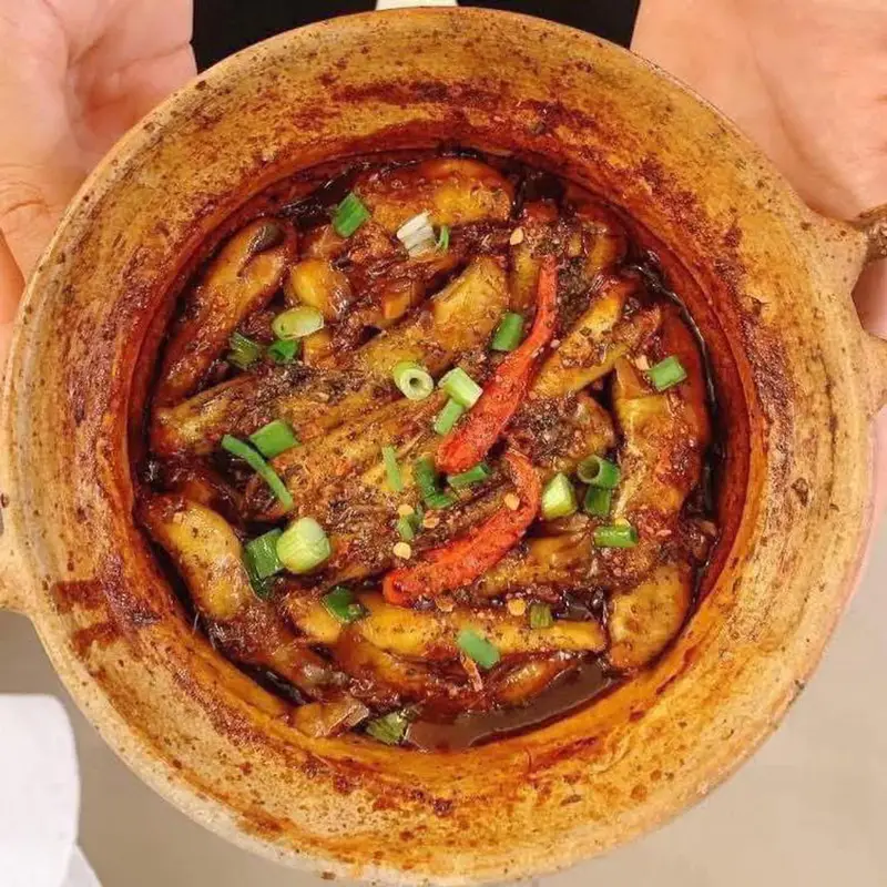 Huyền Hương Cơm Bắc, Cơm Niêu Restaurant - ảnh 8