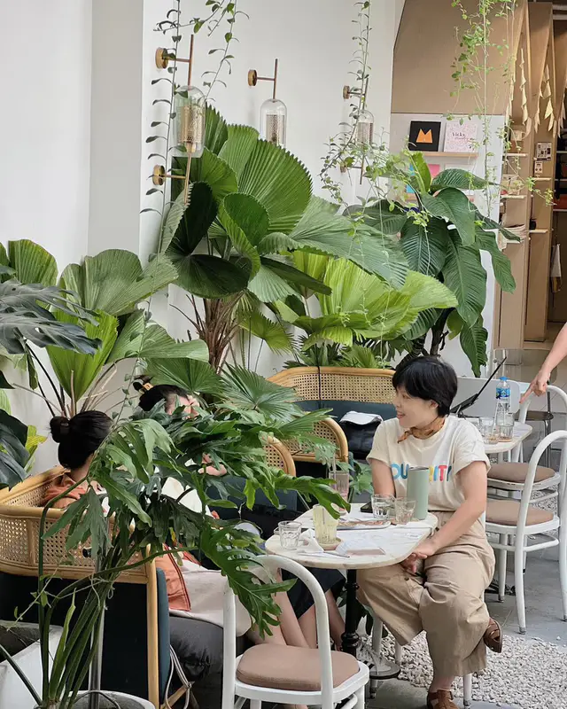 WONDERLUST - Coffee & Souvenir - ảnh 8