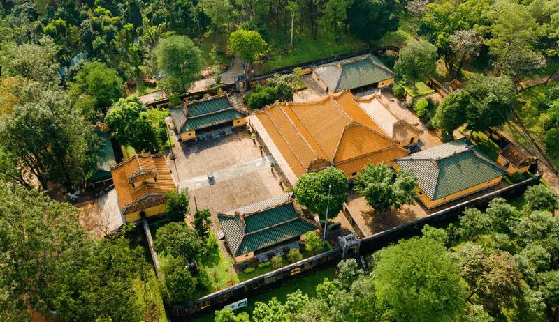 Tư Lăng - Lăng mộ vua Đồng Khánh - ảnh 3