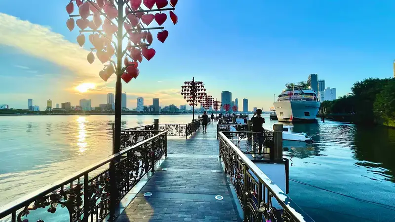 Cầu Tình Yêu - Love Pier - ảnh 2