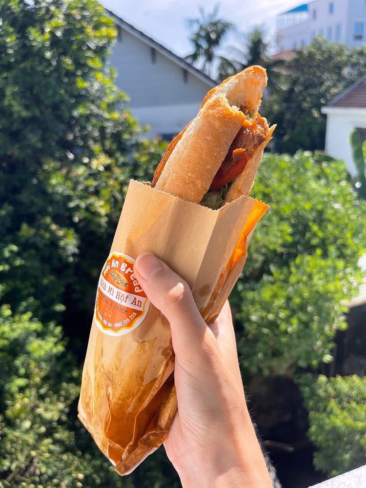 Bánh Mì Cô Ba - Hoi An Bread - ảnh 2