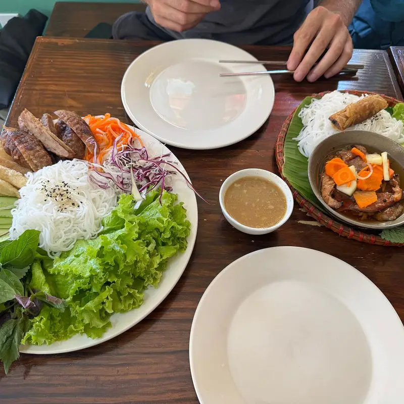 Tiệm Ăn Đà Lạt Phố - Restaurant - ảnh 3