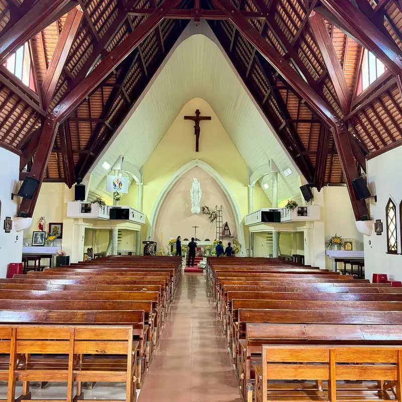 Nhà thờ Domaine De Marie - ảnh 6