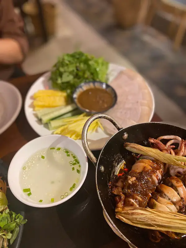 Vy's Market Restaurant & Cooking School - ảnh 2