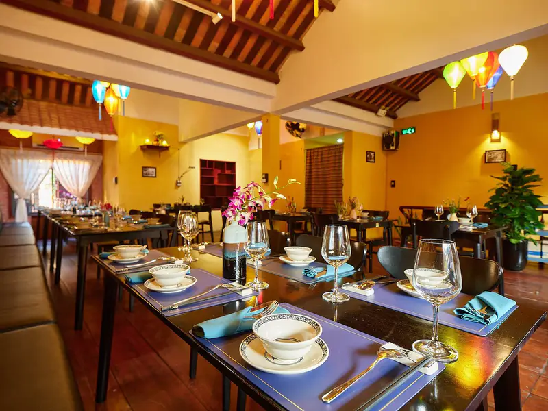 Cua Dai Central Restaurant & Cooking Class - ảnh 7