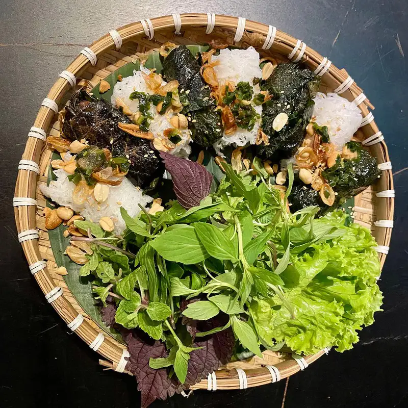 Shamballa Vegetarian, Greenhouse & Rooftop Bar - Da Nang - ảnh 7