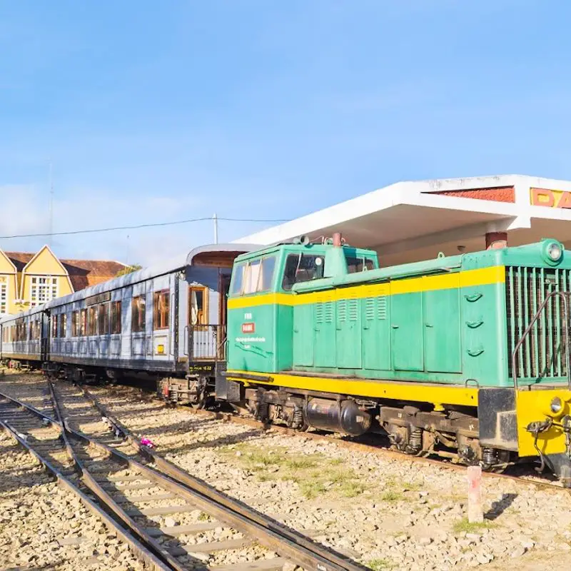 Ga Xe Lửa Đà Lạt - ảnh 4