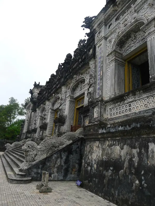 Lăng Khải Định - ảnh 9