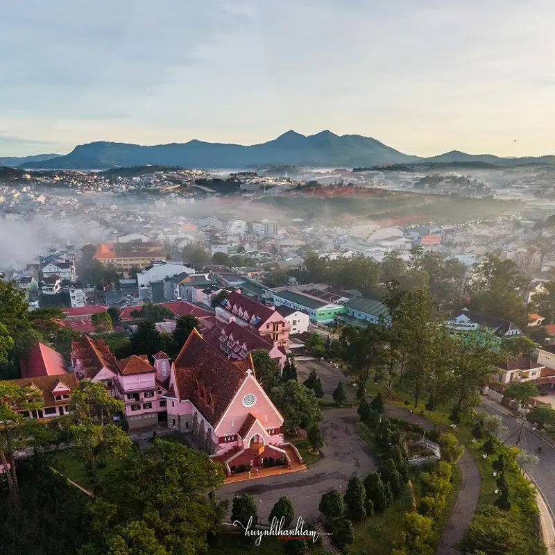 Nhà thờ Domaine De Marie - ảnh 5