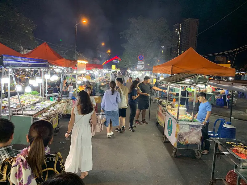 Chợ Đêm Sơn Trà/Son Tra Night Market - ảnh 4