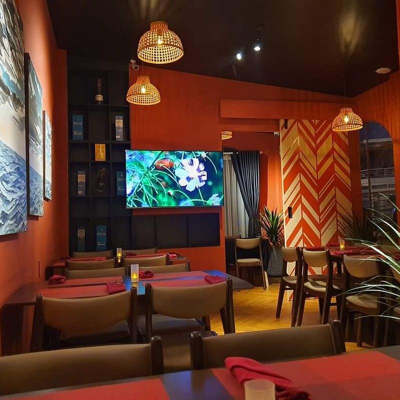 Secrets Bar & Grill Nha Trang - ảnh 3