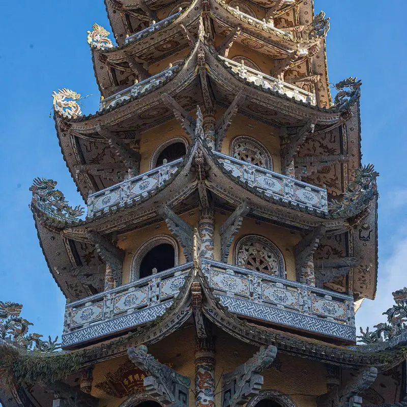 Chùa Linh Phước - ảnh 3