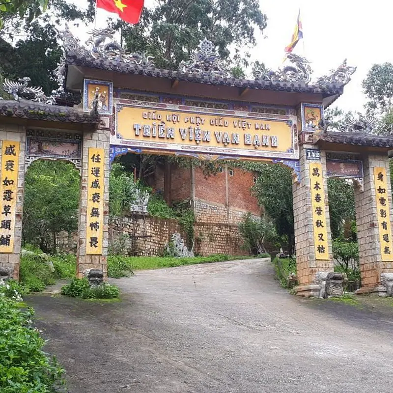 Thiền Viện Vạn Hạnh Đà lạt - ảnh 4