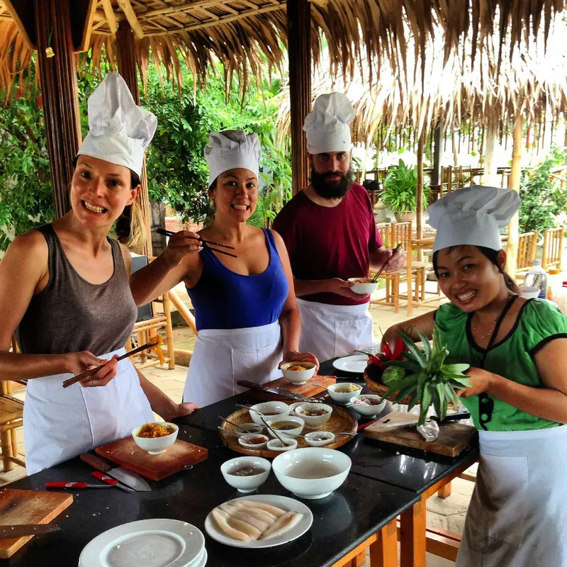 Tra Que Water Wheel Restaurant & Cooking classes - ảnh 9