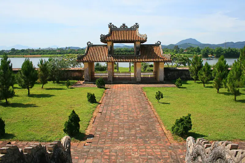 Văn Thánh Huế - ảnh 7