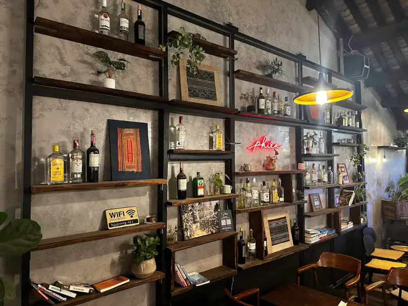 Phiên - Coffee, Beer & Wine - ảnh 3