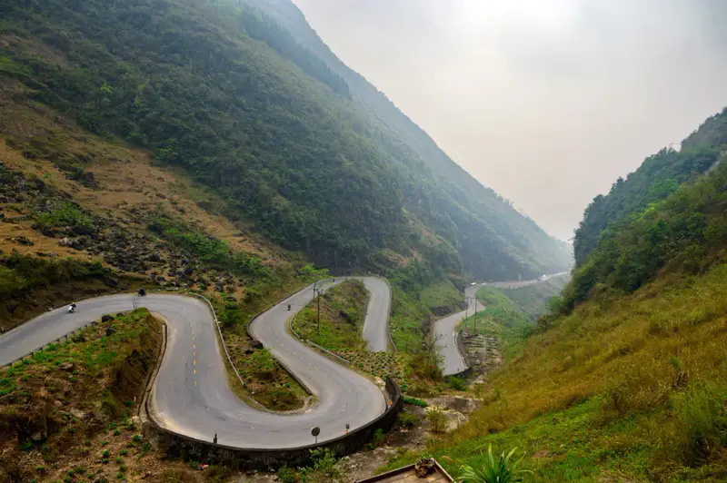 Dốc Chín Khoanh Hà Giang - ảnh 4
