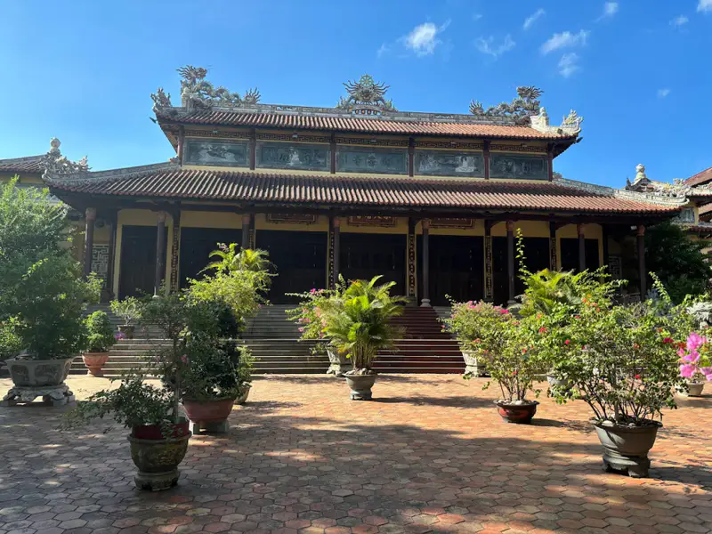 Chùa Từ Đàm - ảnh 6