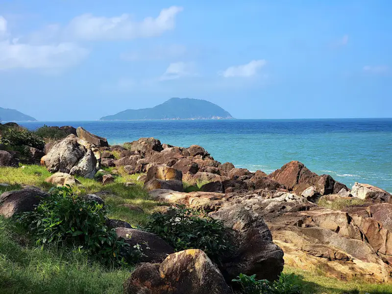 Bãi Đá Đen - ảnh 3