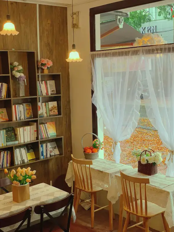 Quán cafe sách MAKEDO - ảnh 6