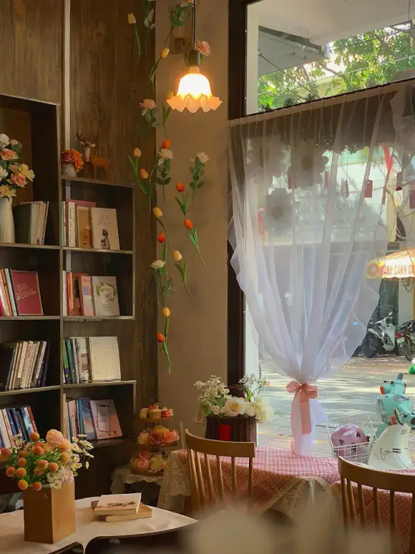 Quán cafe sách MAKEDO - ảnh 4