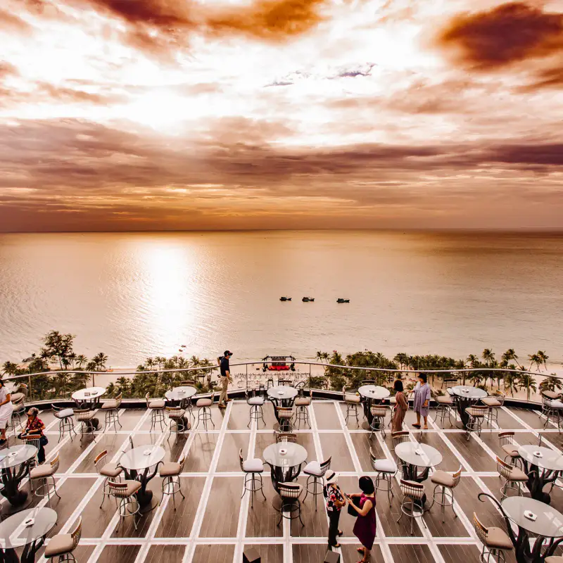 INK 360 Rooftop Bar - ảnh 2