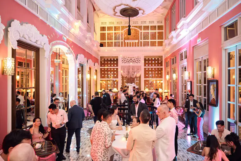 Pink Pearl by Olivier E. - JW Marriott Phu Quoc Emerald Bay Resort & Spa - ảnh 2
