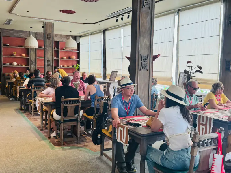 Vị Huế Restaurant & Café - ảnh 3