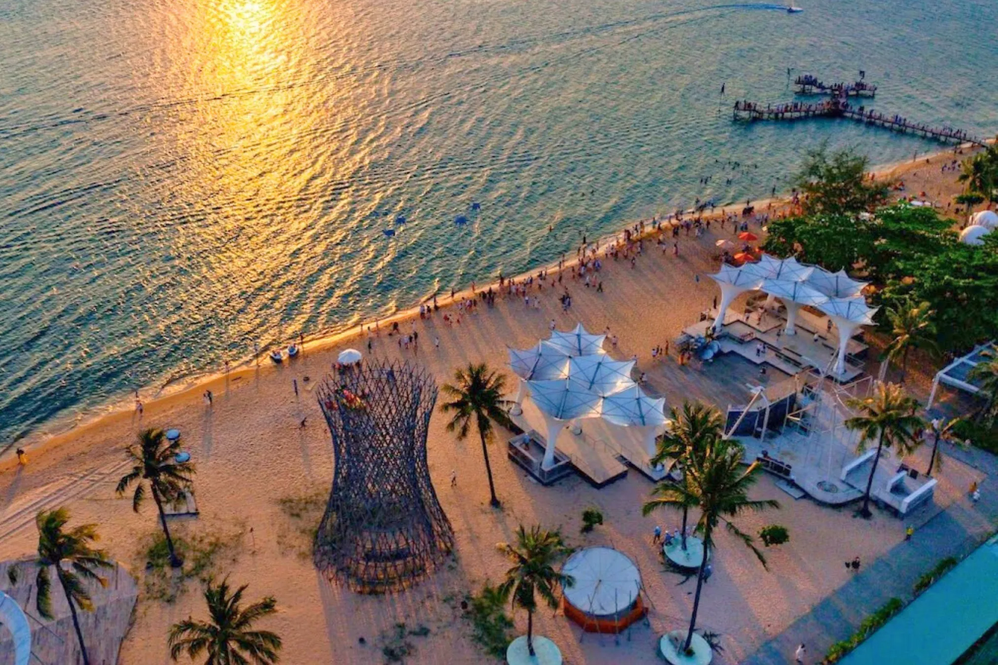 Bãi biển Sunset Sanato - ảnh 2