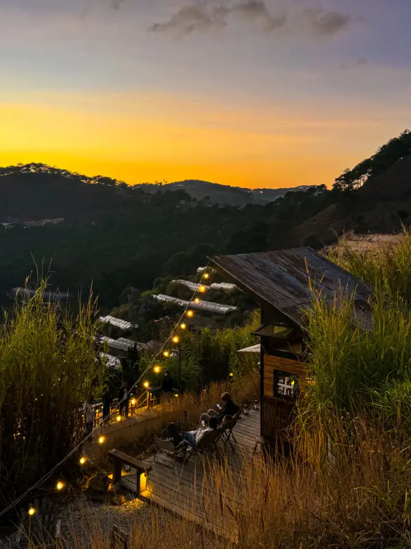Tiệm cà phê Hoàng Hôn Chiều - ảnh 7