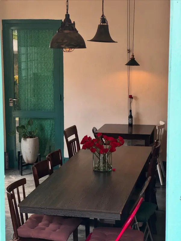 Tiệm Cà Phê Ngủ Ngày - ảnh 3
