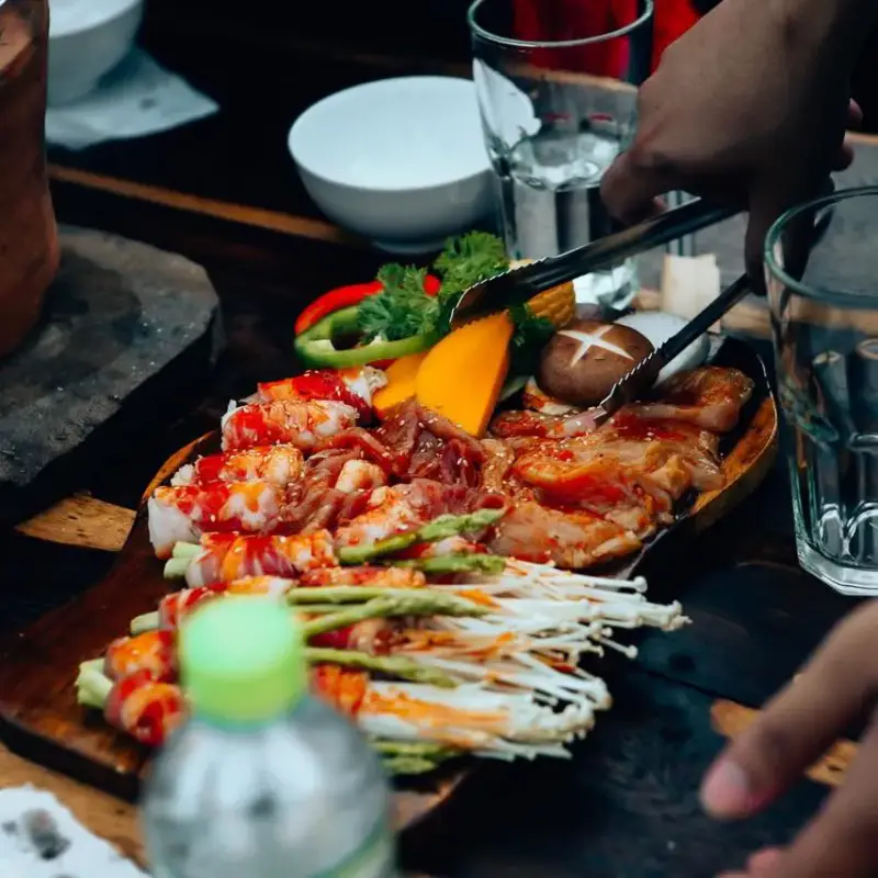 Him Cafe - ảnh 4
