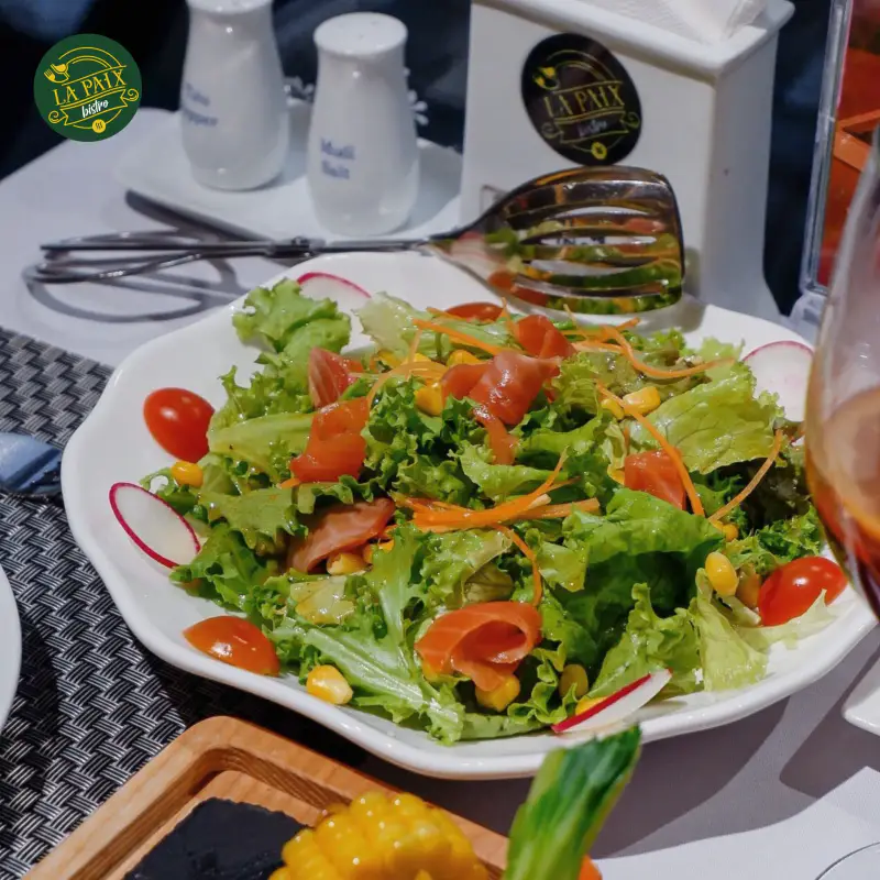La Paix Bistro - ảnh 2