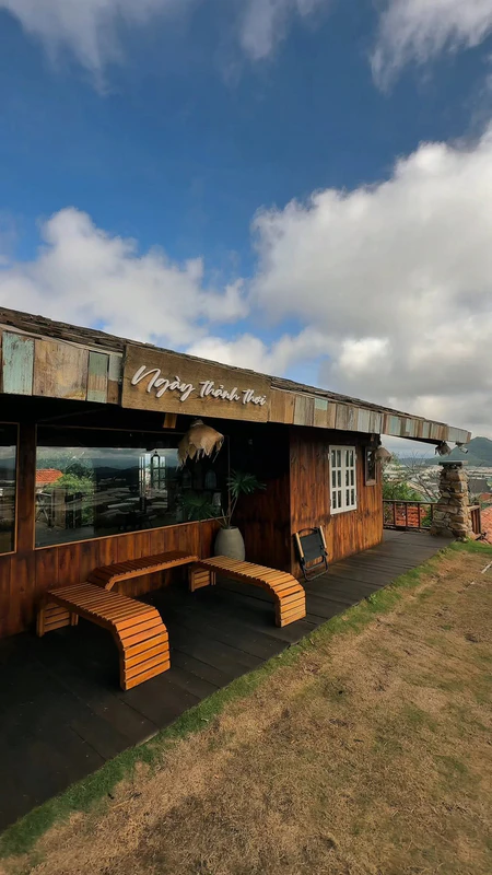 Ngày Thảnh Thơi Cafe - ảnh 2