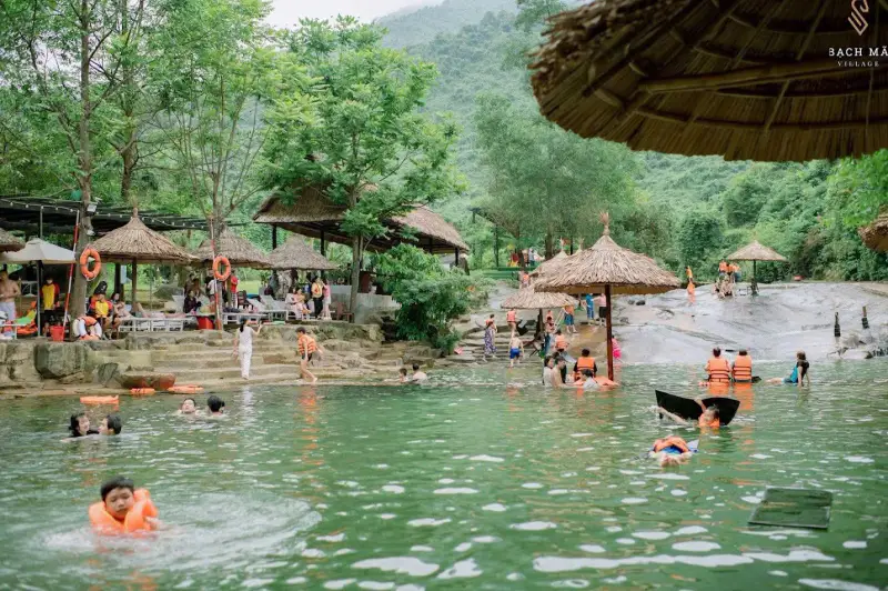 Bạch Mã Village - Thác trượt Bạch Mã - ảnh 4